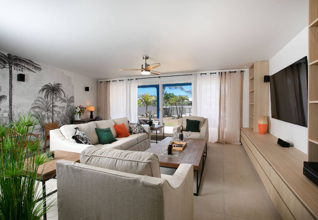 Appartement à Baie orientale - Caribbean Riviera 4 : confort les pieds dans l´eau