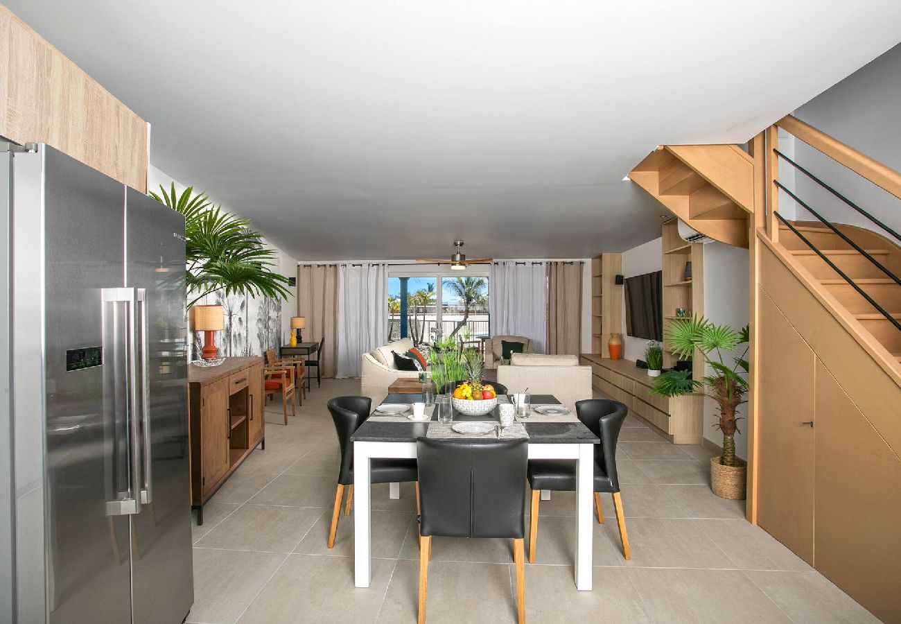 Appartement à Baie orientale - Caribbean Riviera 4 : confort les pieds dans l´eau