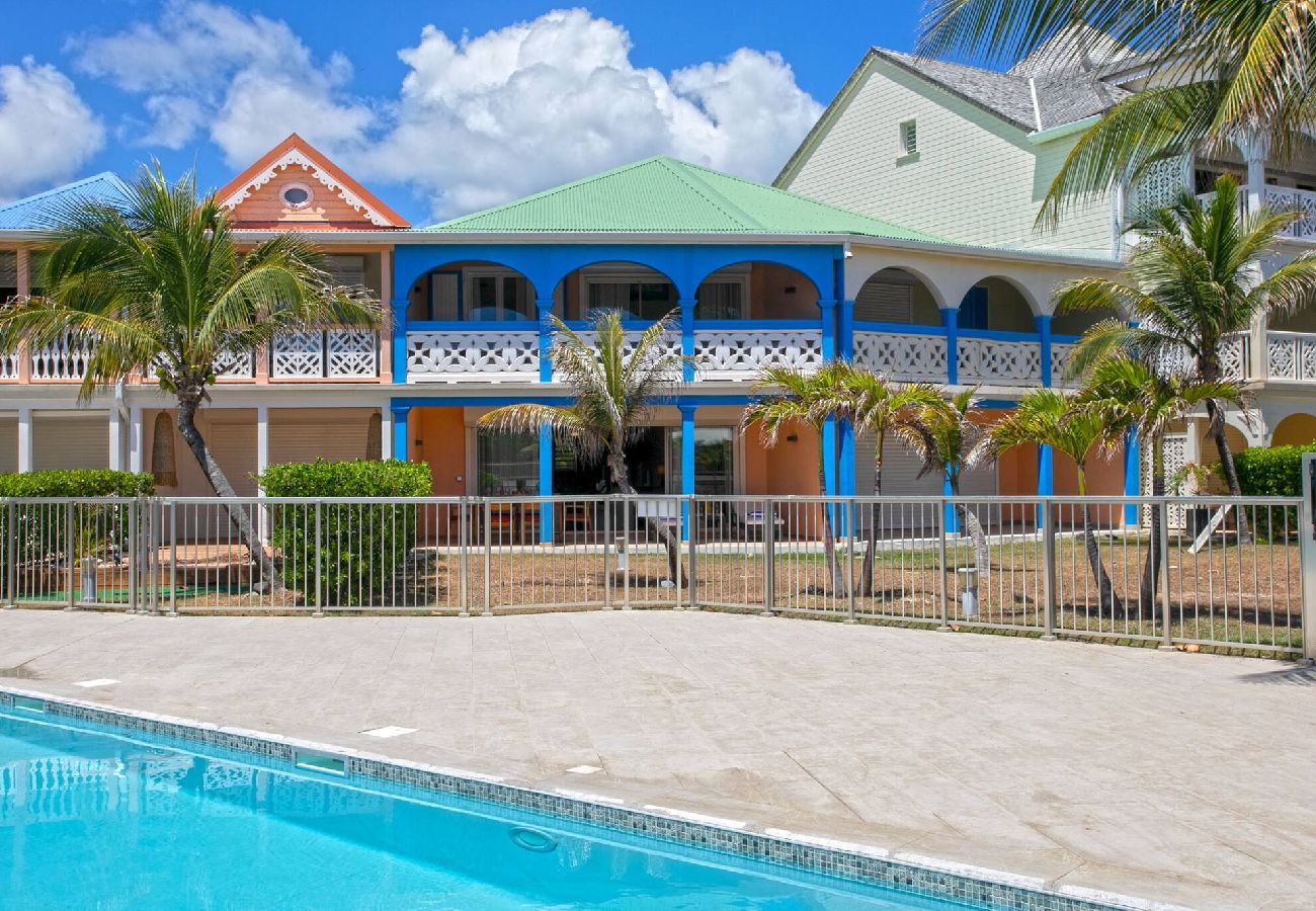 Appartement à Baie orientale - Caribbean Riviera 4 : confort les pieds dans l´eau