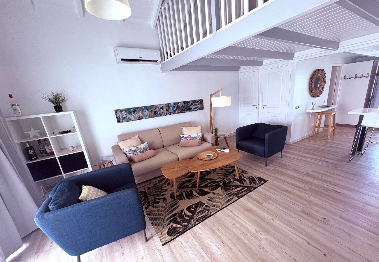 Appartement à Baie orientale - Beach loft, vue mer plage Baie Orientale