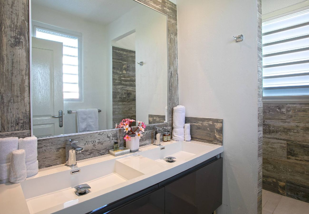 Villa à Baie orientale - Esther villa idéale au coeur de la Baie Orientale