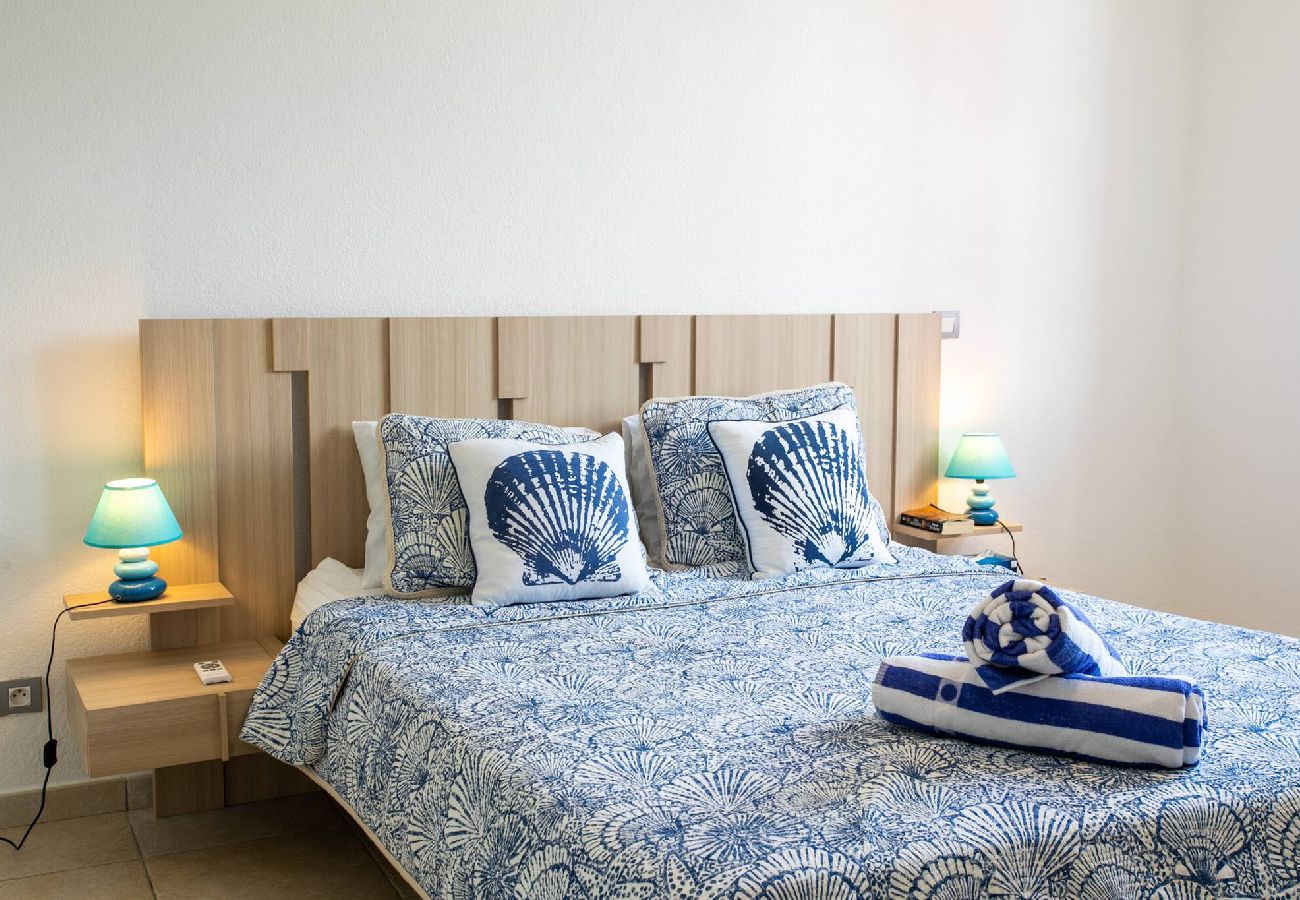 Appartement à Baie orientale - Appartement Neptune, bord de plage Baie Orientale