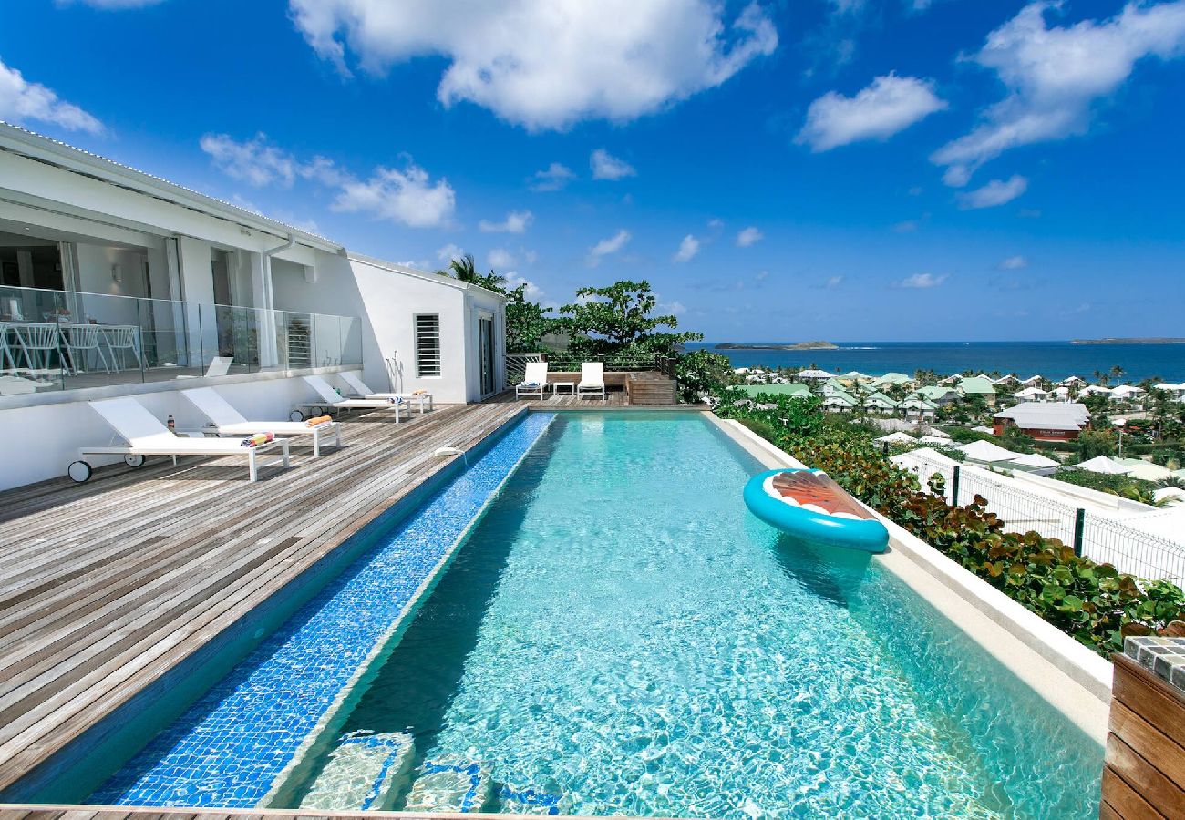 Villa à Baie orientale - Villa Mango, vue imprenable sur Orient Bay