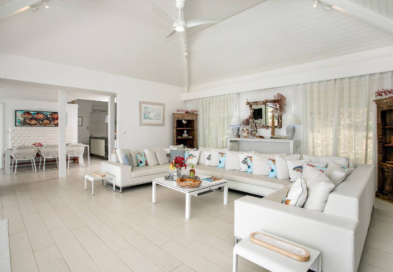 Villa à Baie orientale - Villa Mango, vue imprenable sur Orient Bay