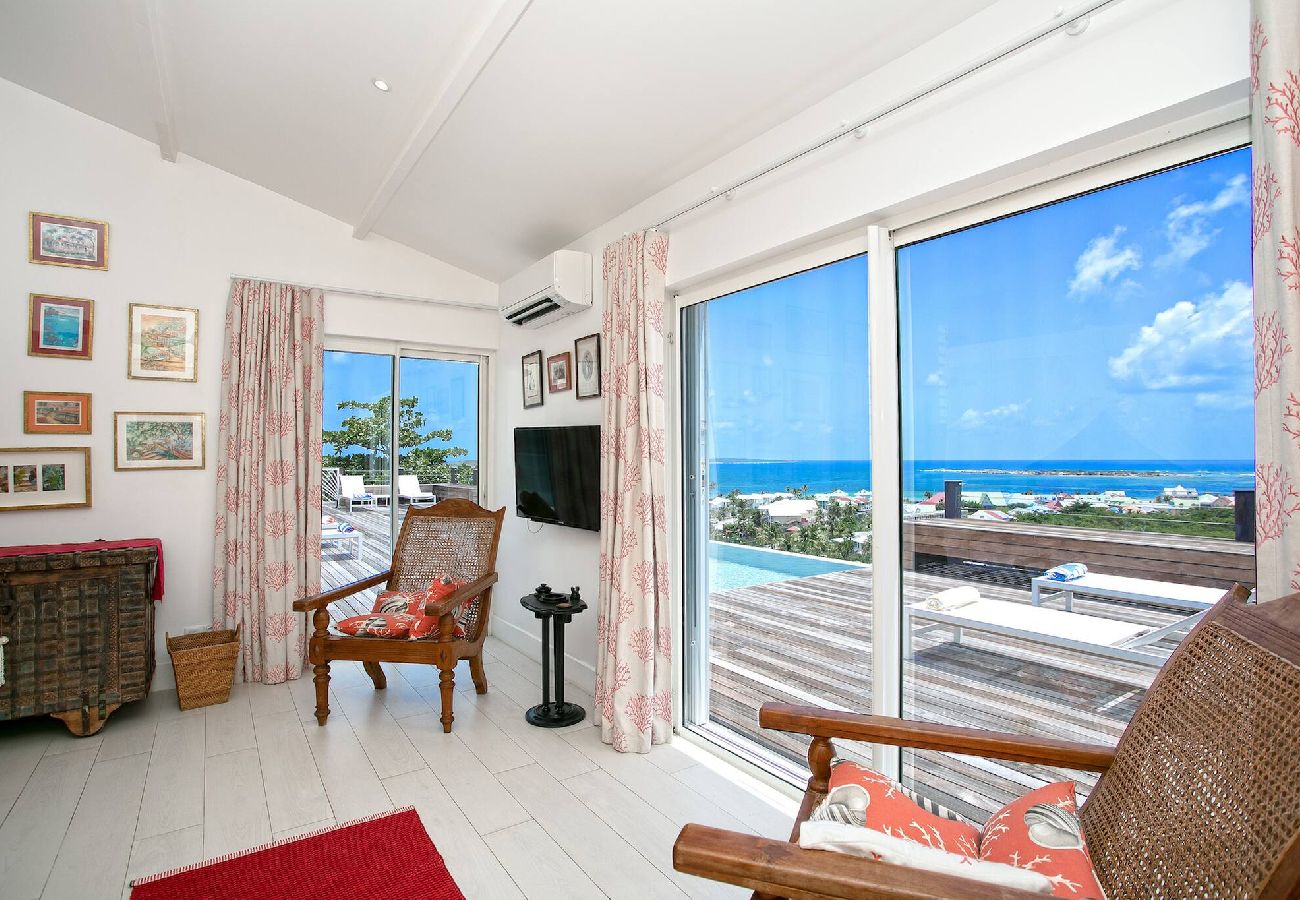 Villa à Baie orientale - Villa Mango, vue imprenable sur Orient Bay