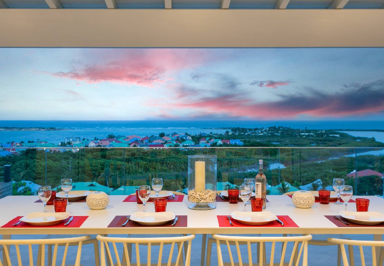 Villa à Baie orientale - Villa Mango, vue imprenable sur Orient Bay