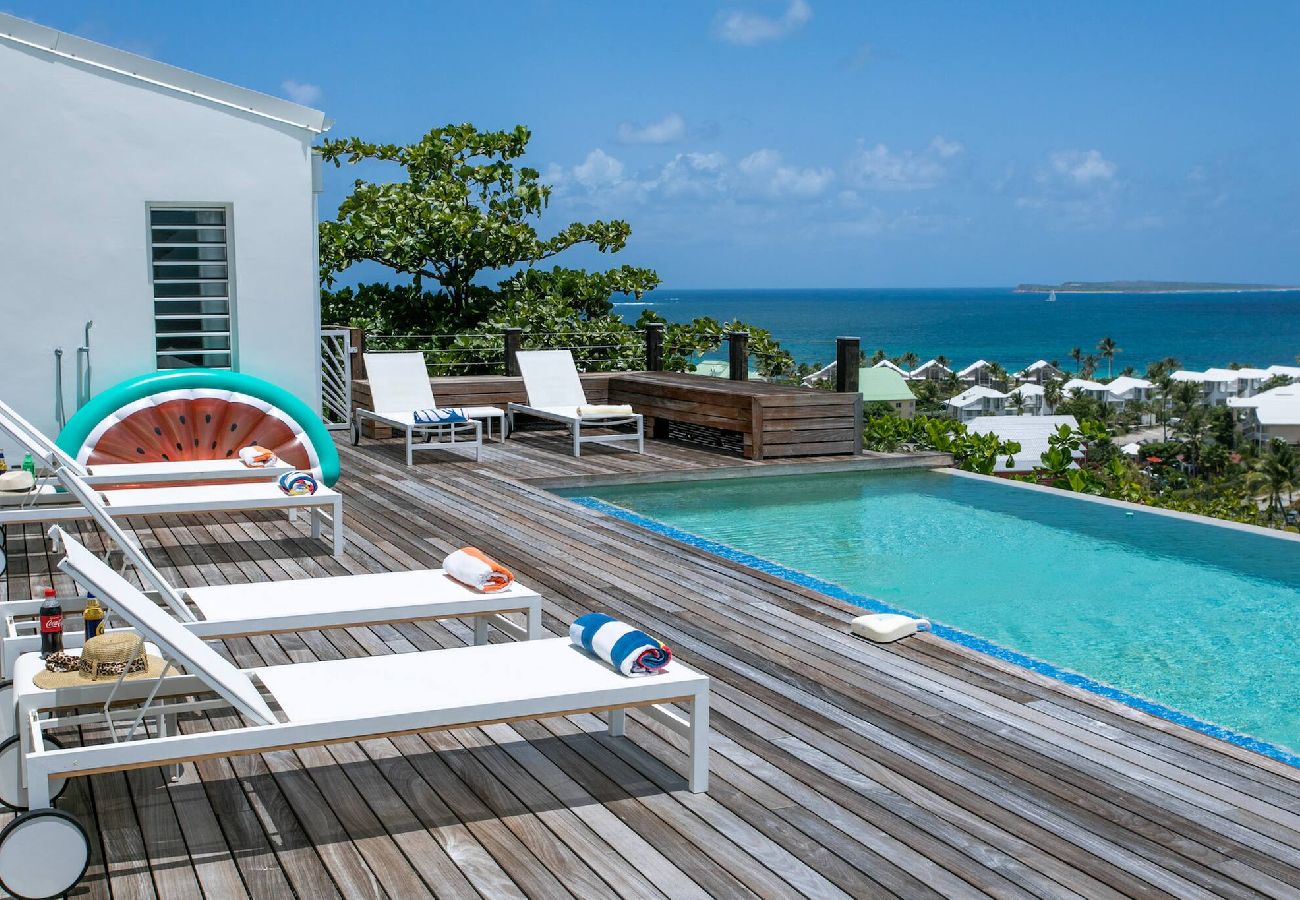 Villa à Baie orientale - Villa Mango, vue imprenable sur Orient Bay