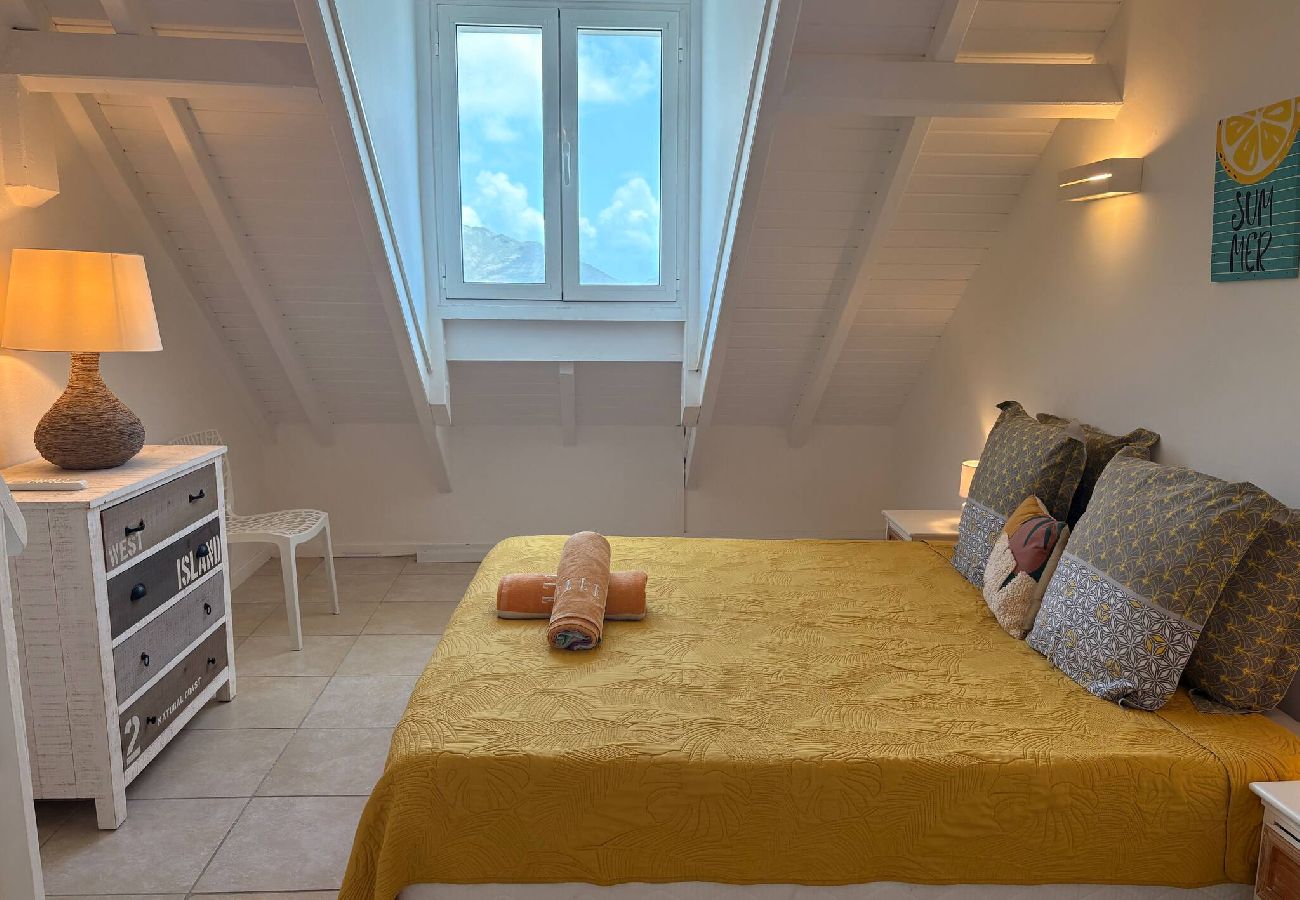 Appartement à Baie orientale - Perle d Orient, vue mer