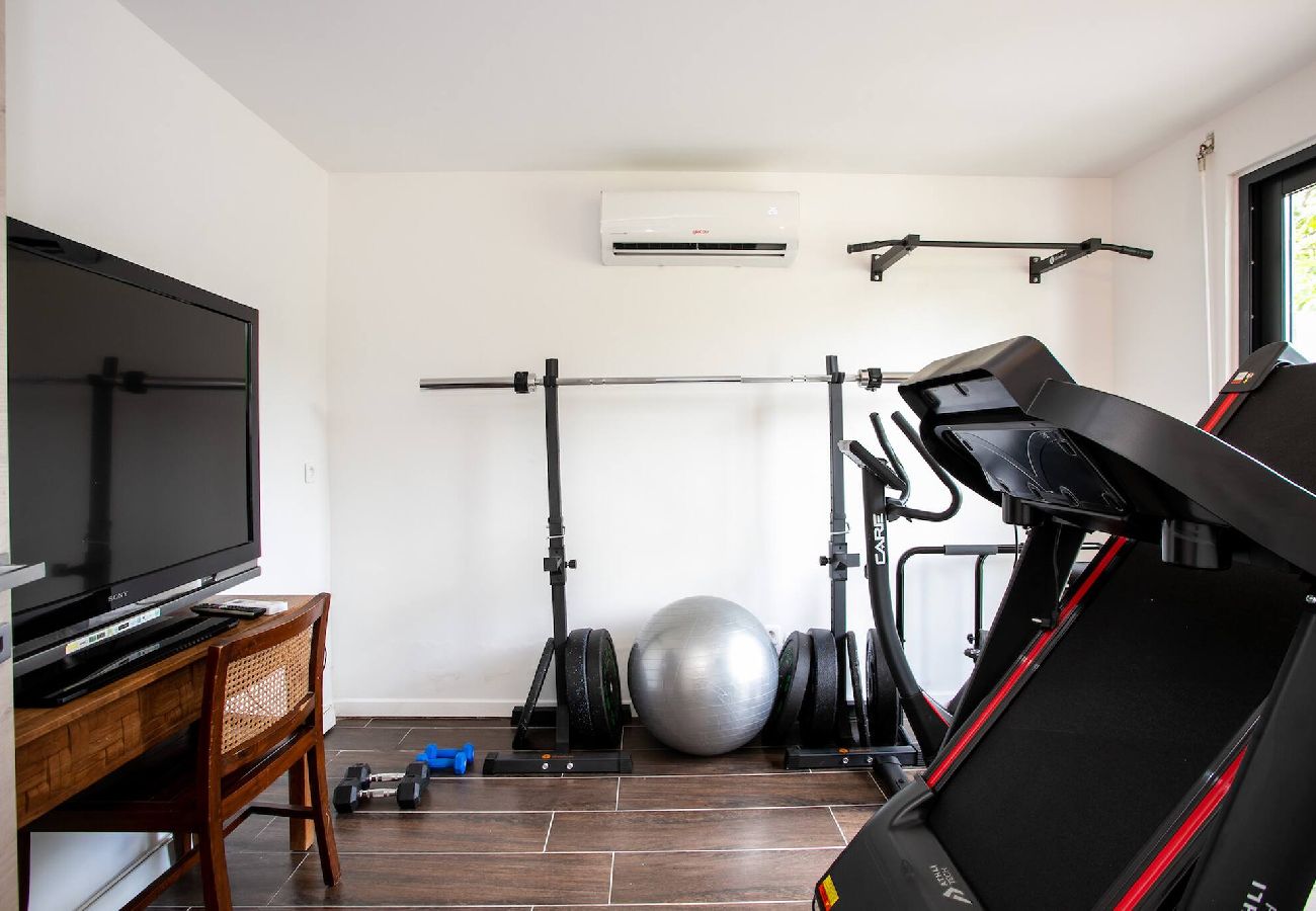 Villa à Anse Marcel - Villa Saba vacances de rêve entre mer et montagnes