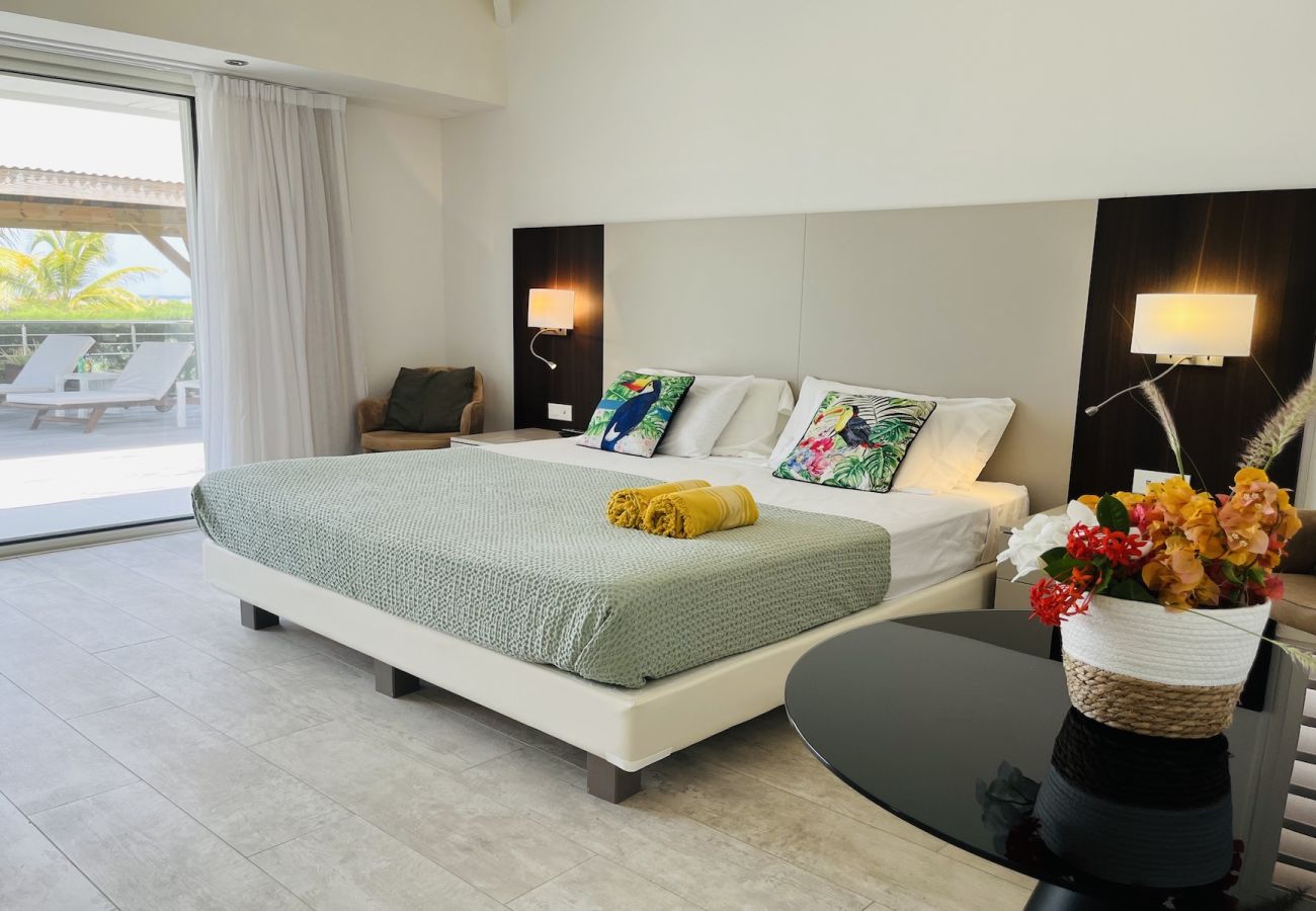 Villa à Baie orientale - Villa NYMPHEA