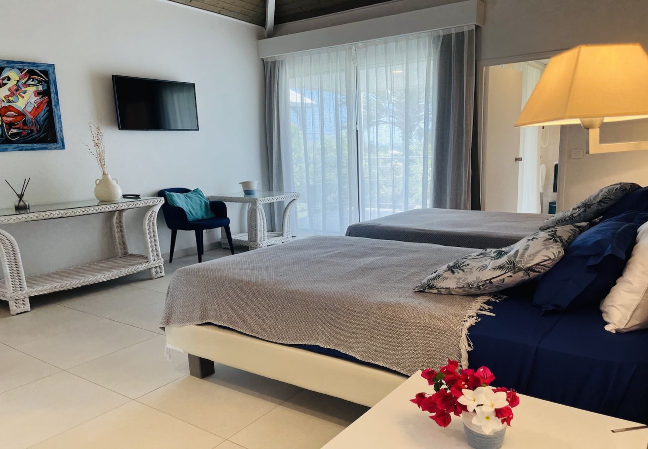 Villa à Baie orientale - Villa NYMPHEA