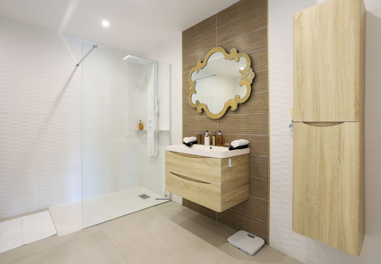 Villa à Baie orientale - Villa GRENOUILLE