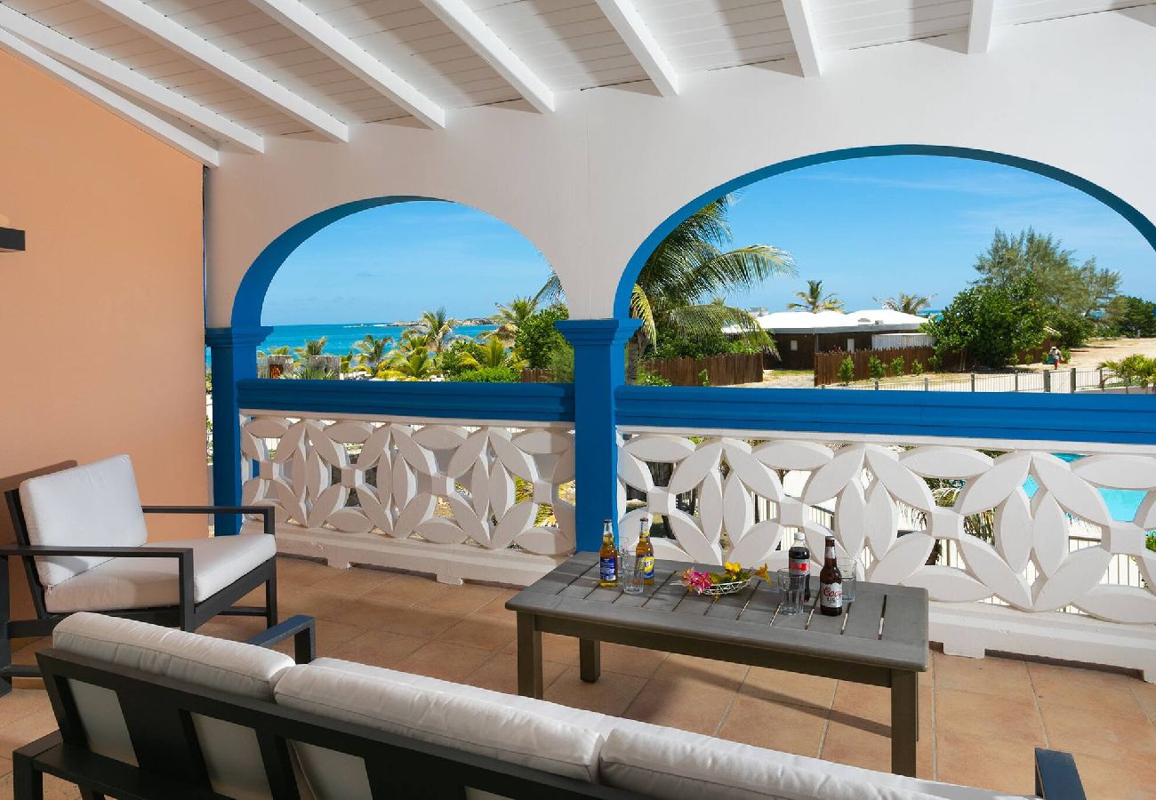 Apartment in Orient Bay - Caribbean Riviera 4 : confort les pieds dans l´eau