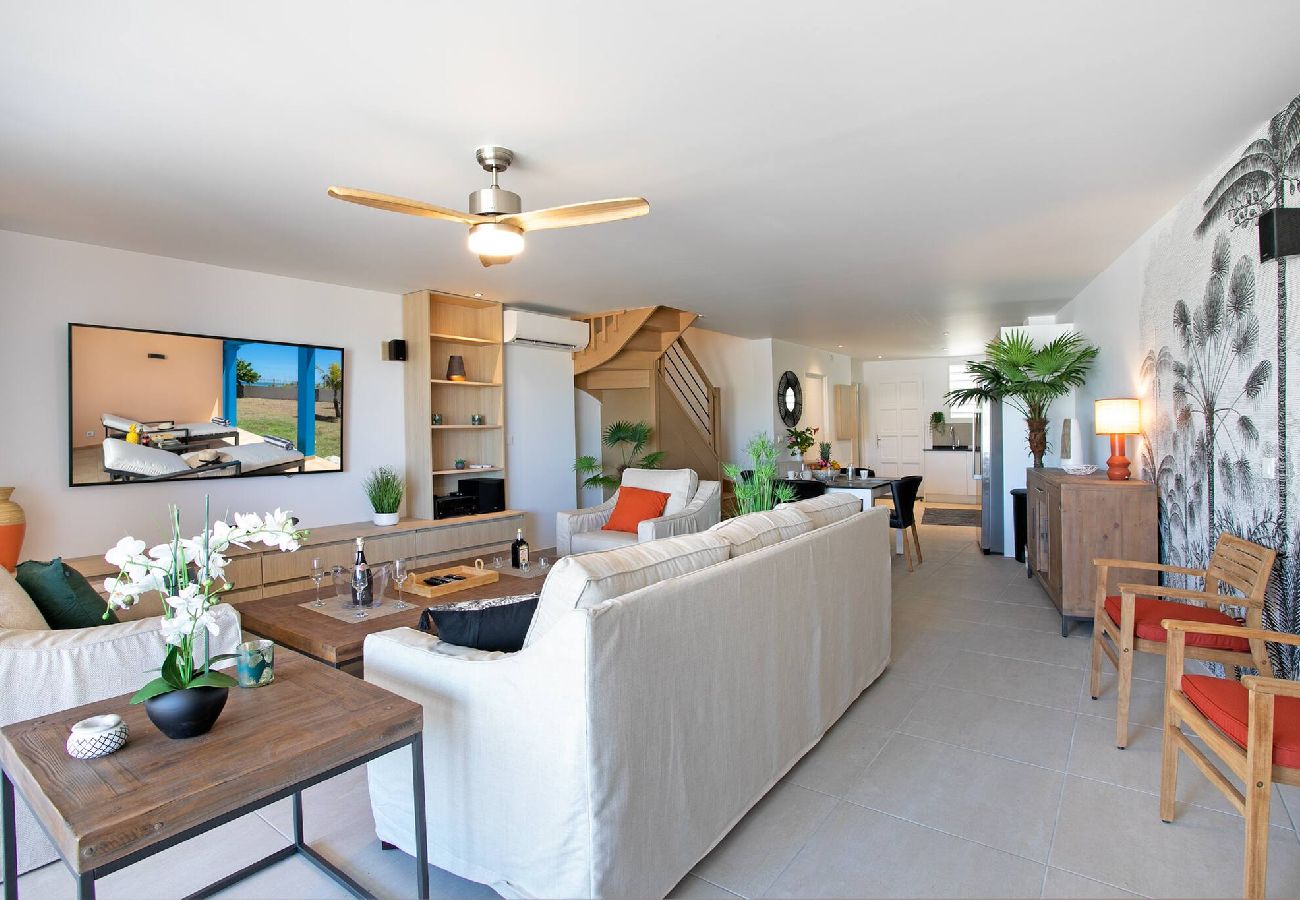 Apartment in Orient Bay - Caribbean Riviera 4 : confort les pieds dans l´eau