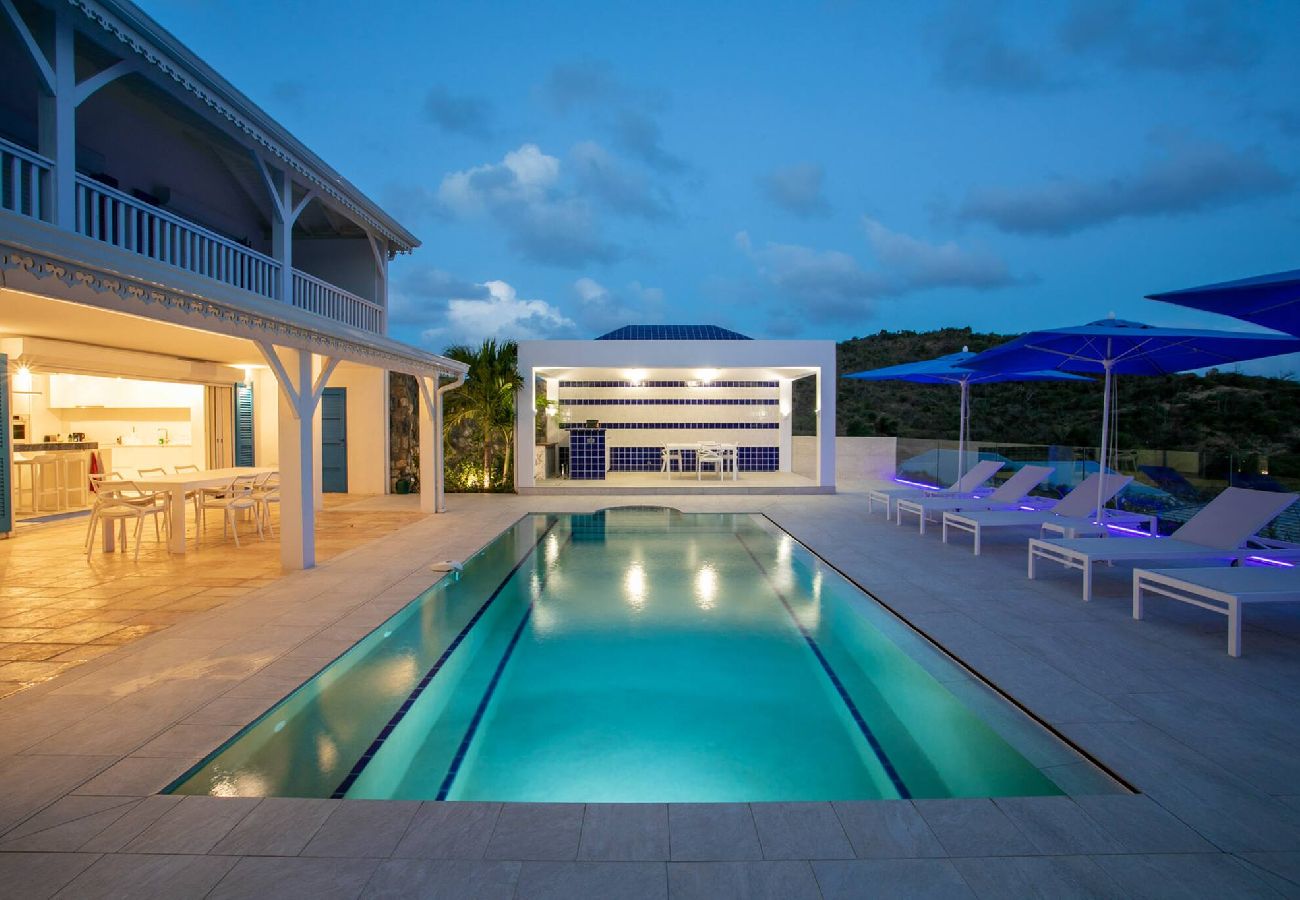 Villa in Cul-de-sac - Villa Azur vue mer