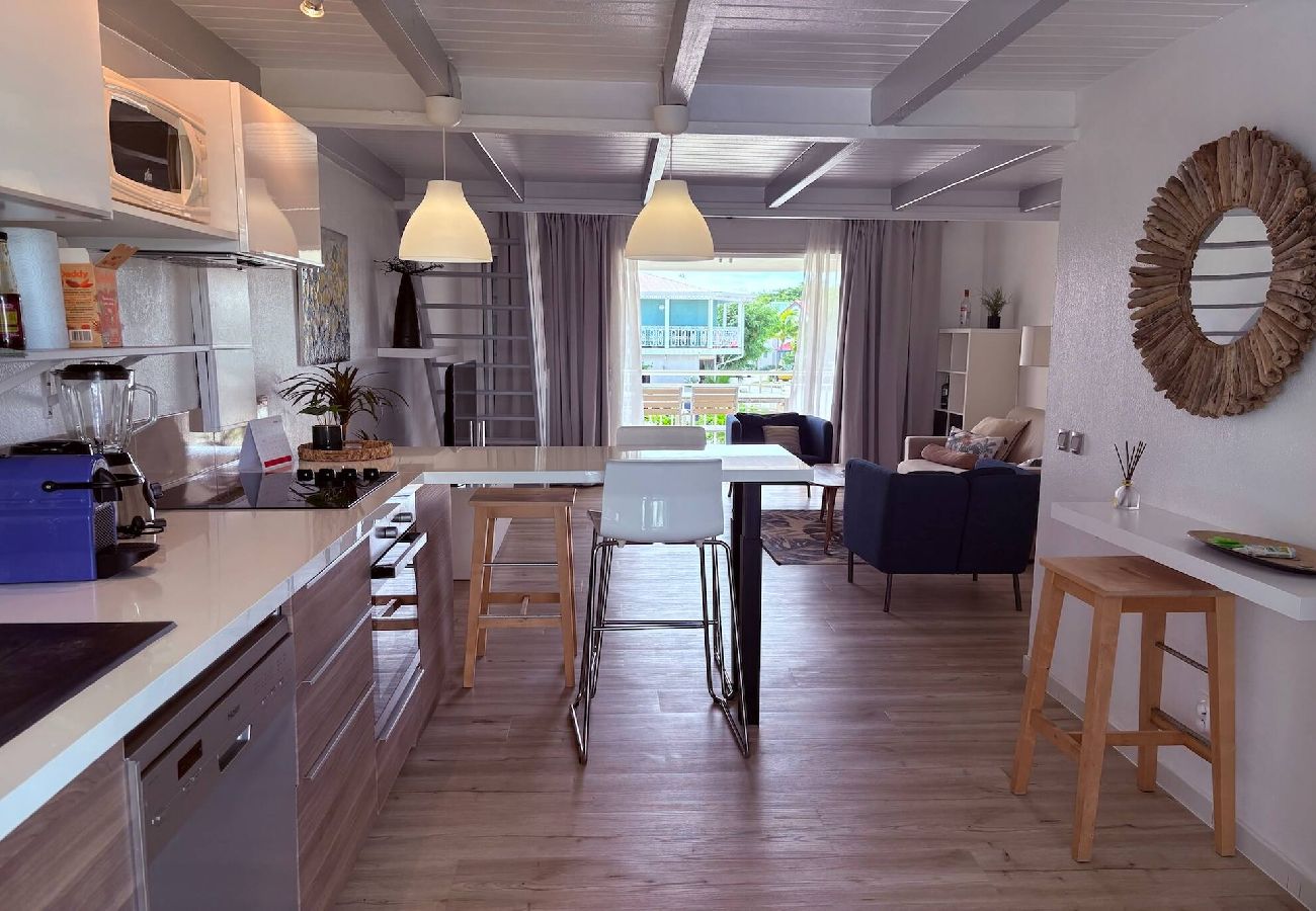 Apartment in Orient Bay - Beach loft, vue mer plage Baie Orientale