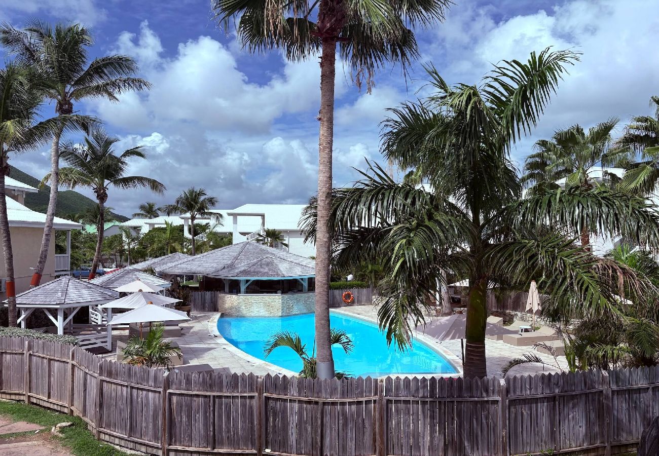 Apartment in Orient Bay - Beach loft, vue mer plage Baie Orientale