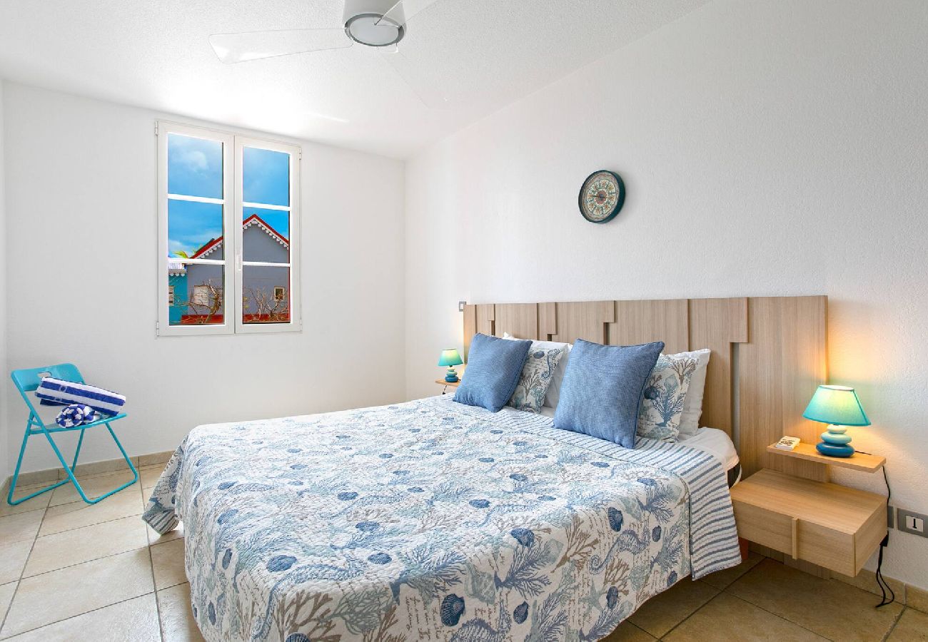 Apartment in Orient Bay - Appartement Neptune, bord de plage Baie Orientale