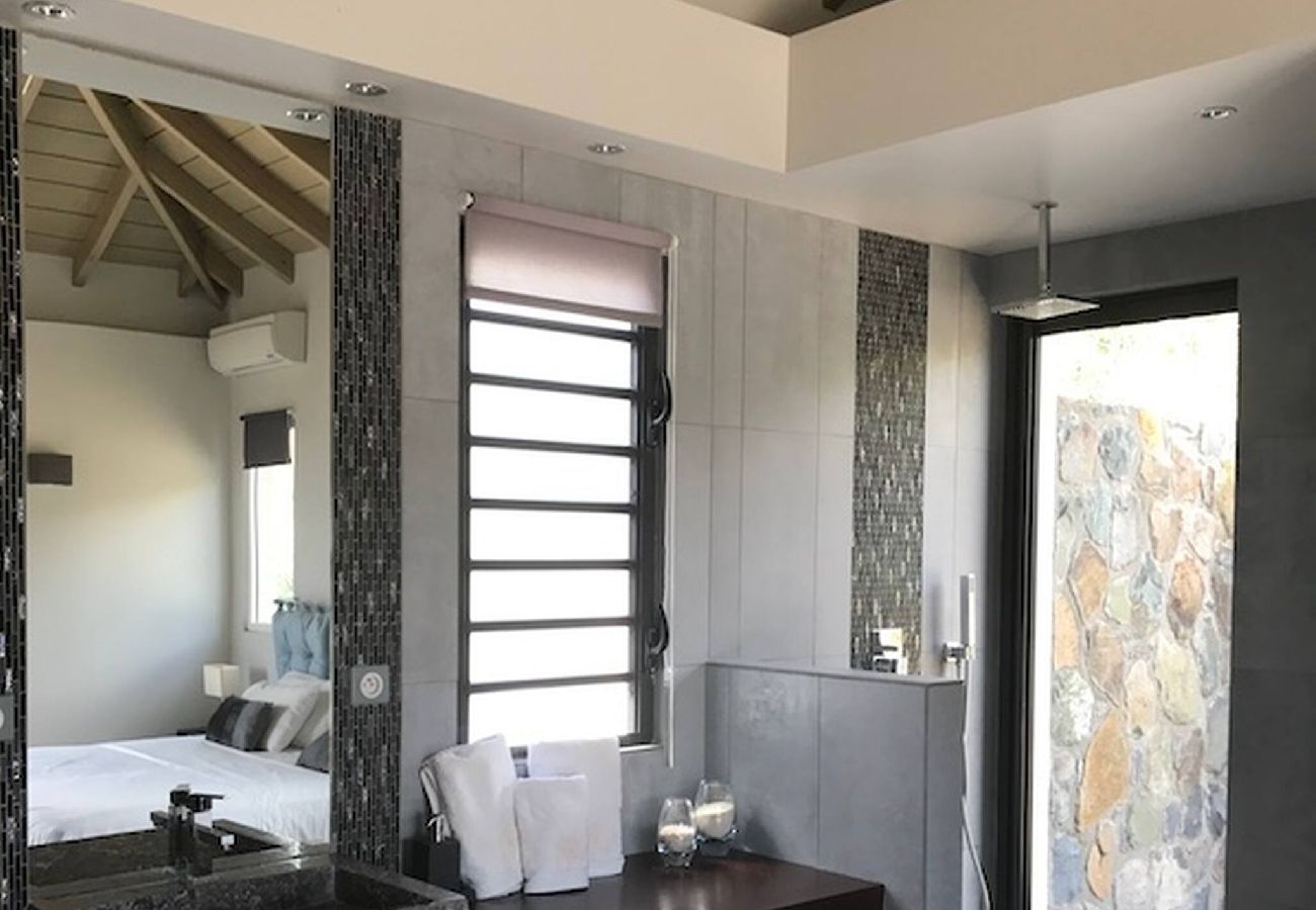 Villa in Orient Bay - Villa Indigo Pearl : Vue et raffinement OrientBay