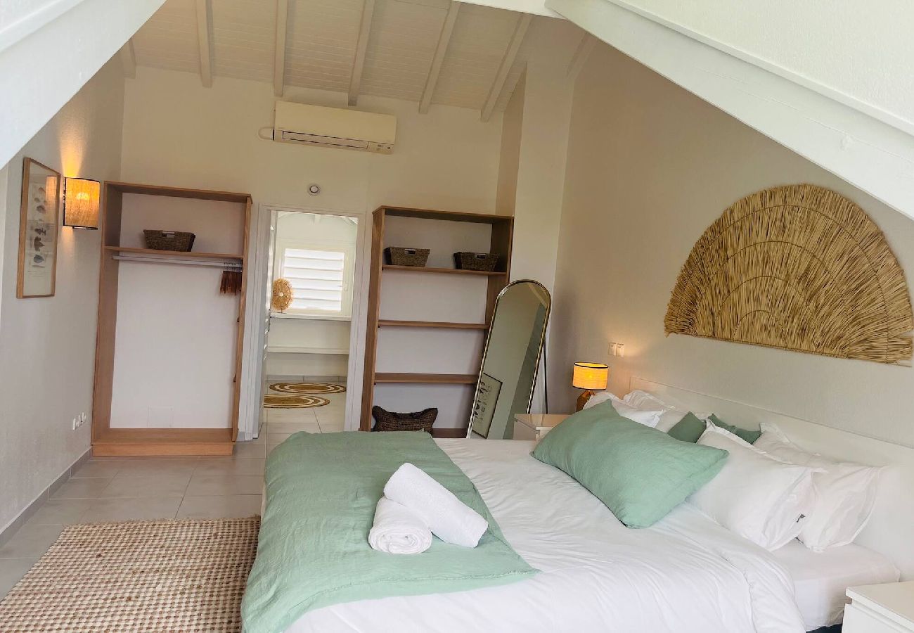 Apartment in Orient Bay - Kamaoli Baie Orientale