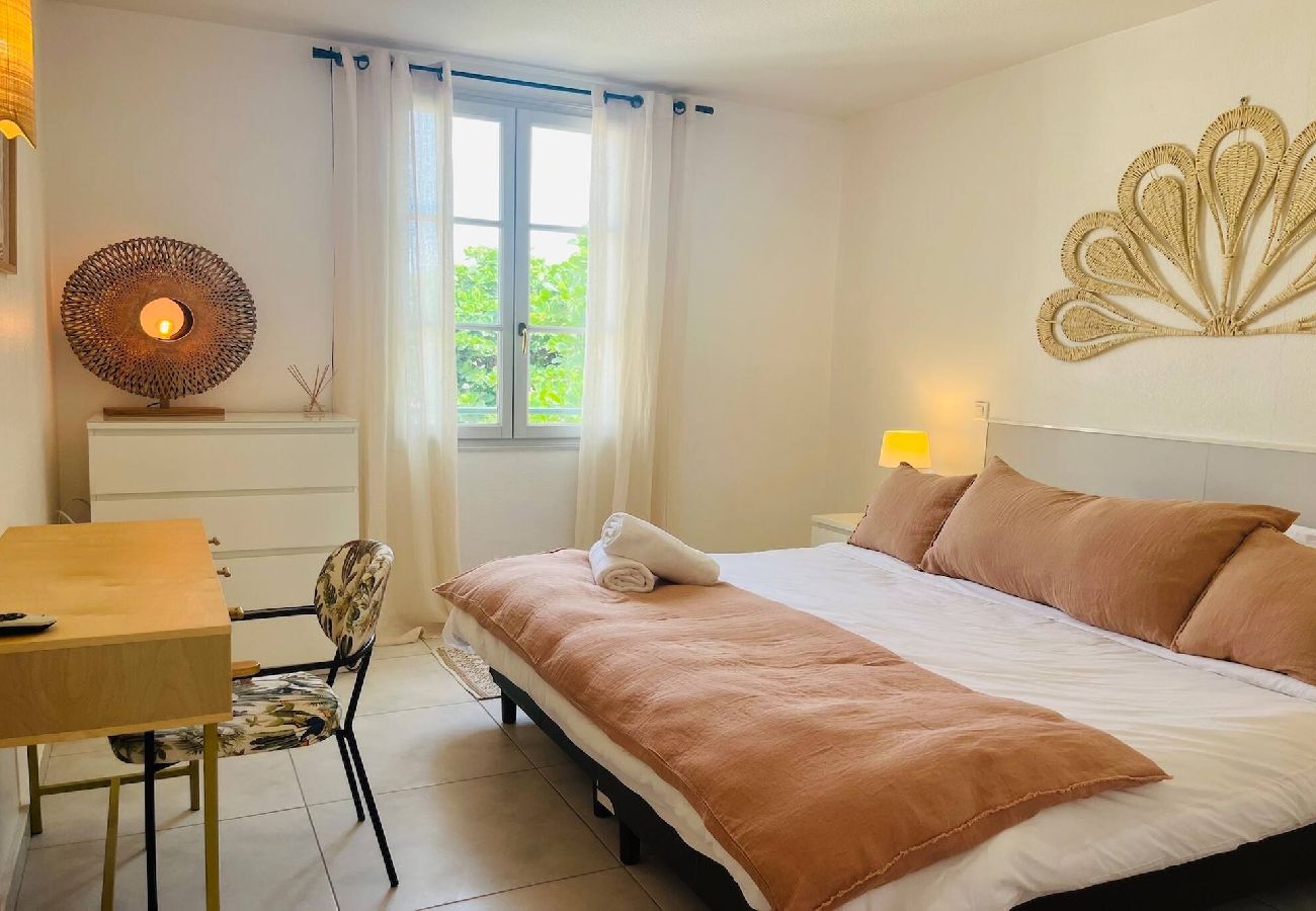 Apartment in Orient Bay - Kamaoli Baie Orientale