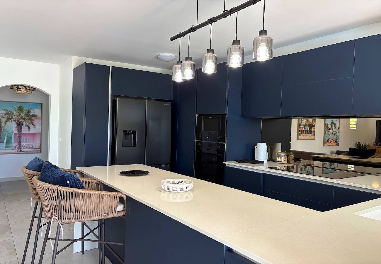 Villa in Orient Bay - Villa Koray