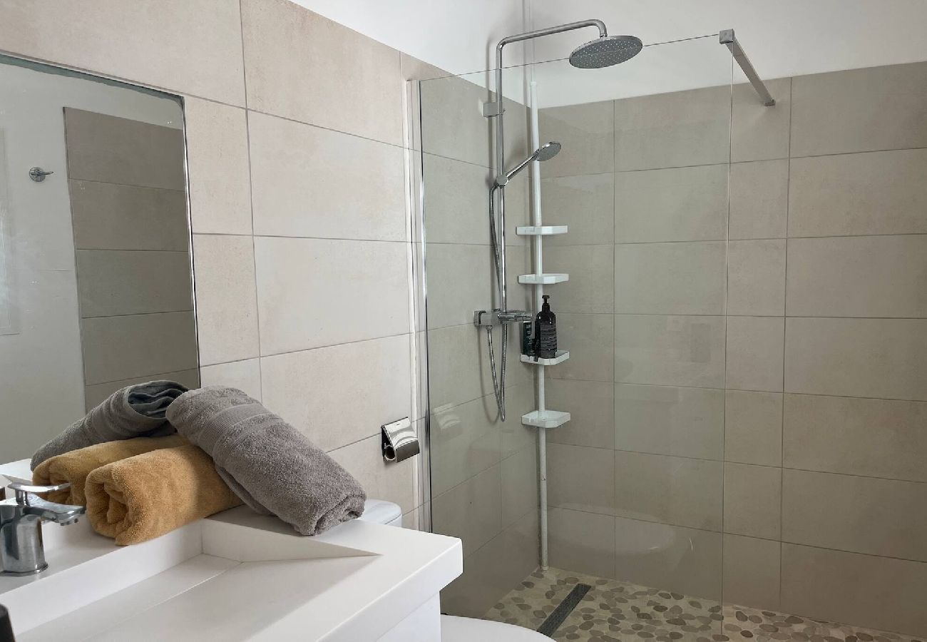 Villa in Cul-de-sac - Villa Chez Martine ,  vue Pinel