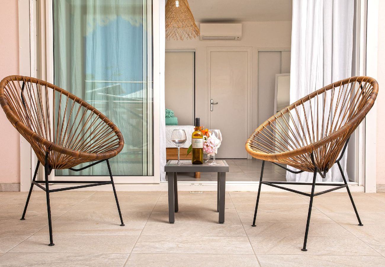 Apartment in Orient Bay - Siview, appartement bord de mer :  Baie Orientale