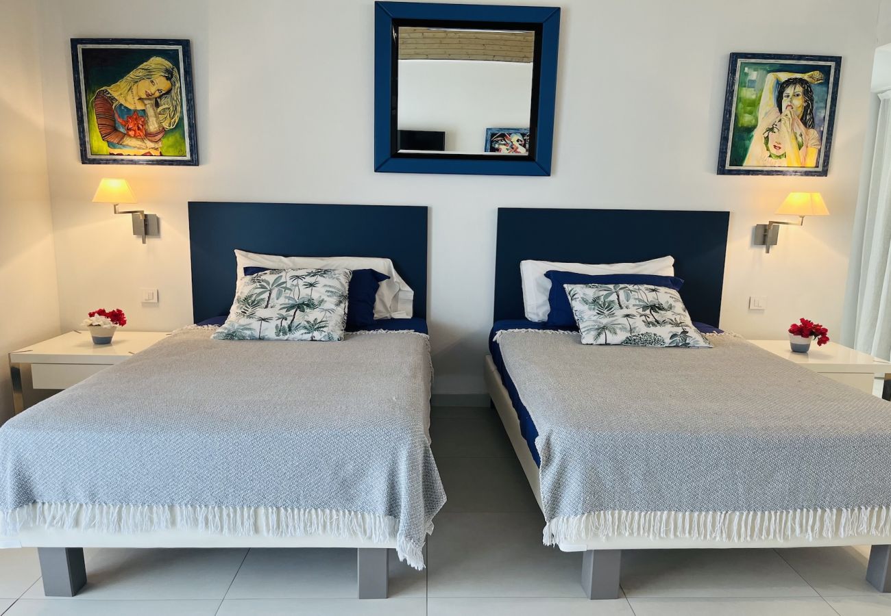 Villa in Orient Bay - Villa NYMPHEA