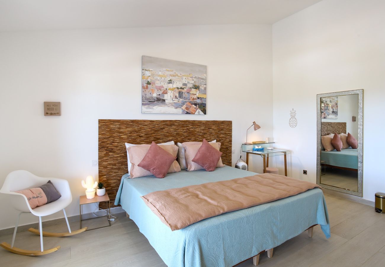 Villa in Orient Bay - Villa GRENOUILLE