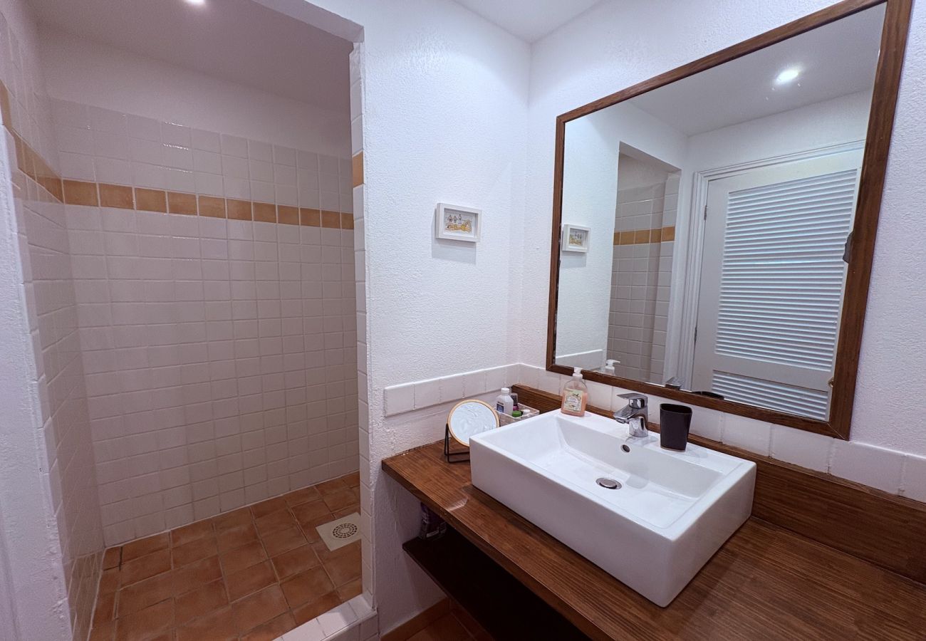 Apartment in Orient Bay - Maison de Marie village